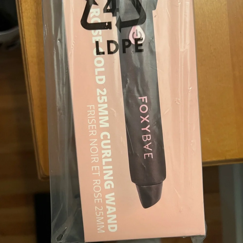 FOXY BAE: ROSE GOLD 25MM CURLING WAND - Picture 5 of 6